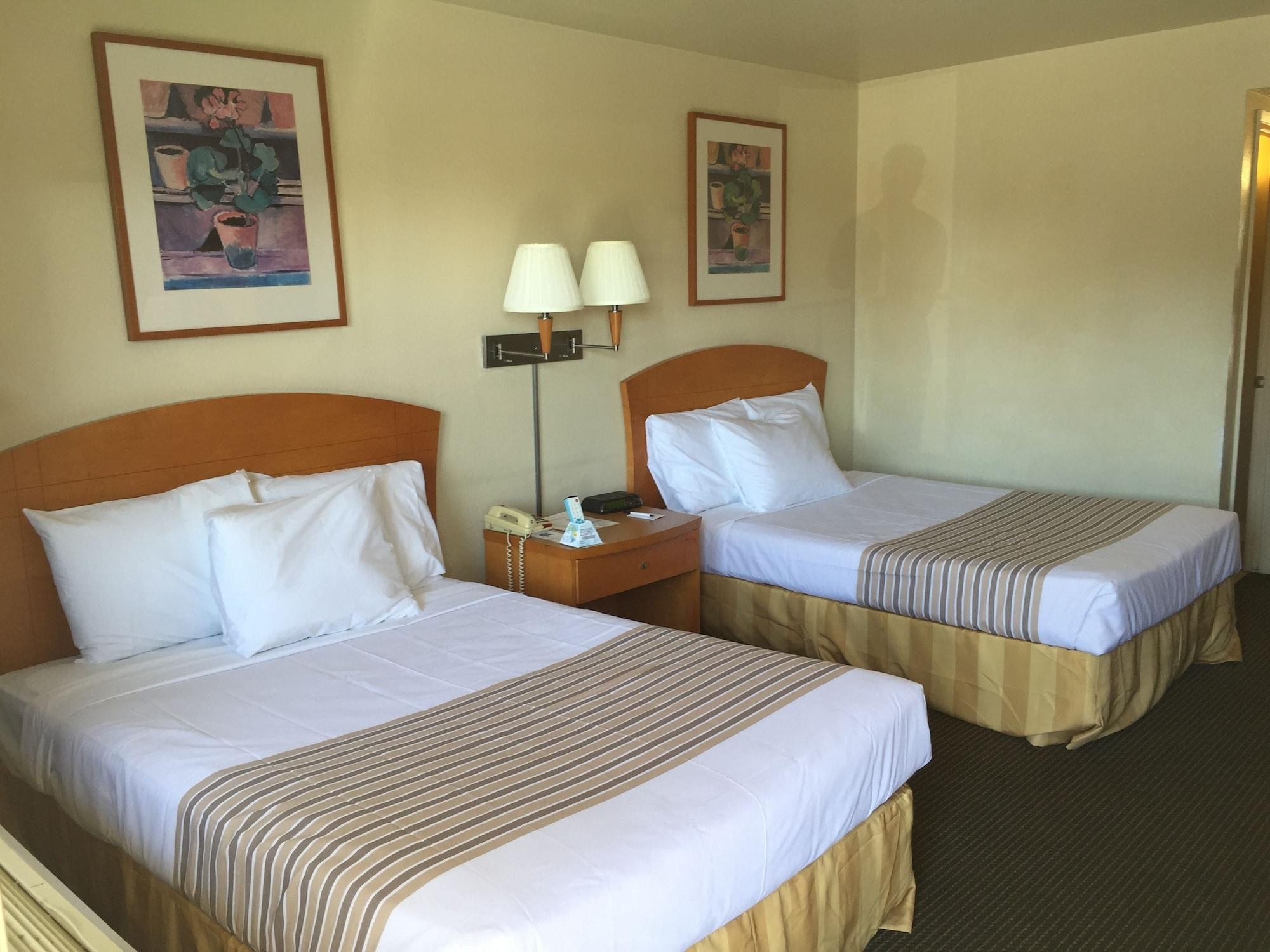 Fresno Inn Ngoại thất bức ảnh