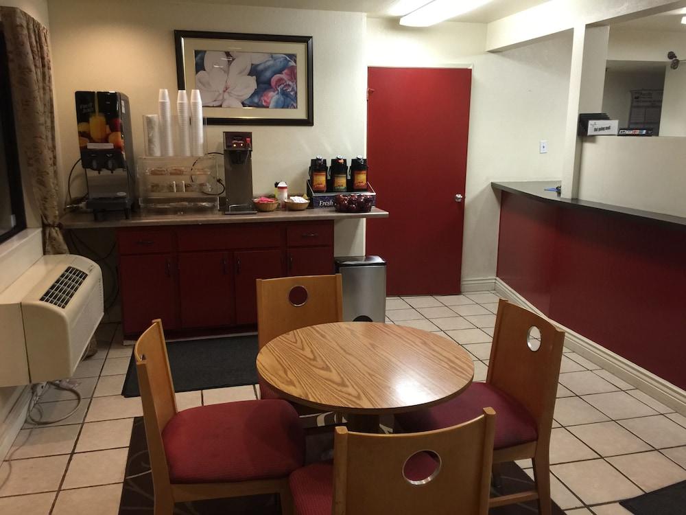 Fresno Inn Ngoại thất bức ảnh